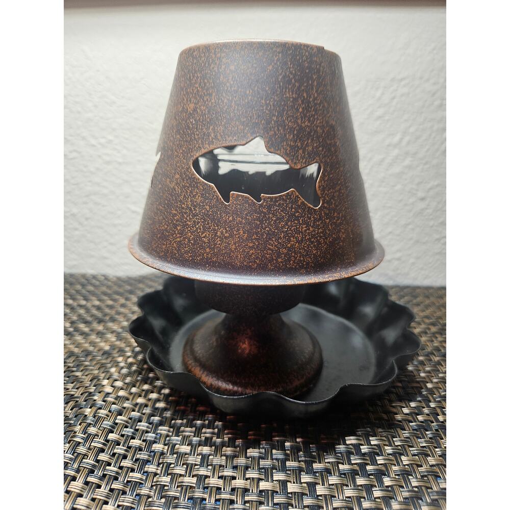 Rustic Fishing Decor - Picture 5 of 10